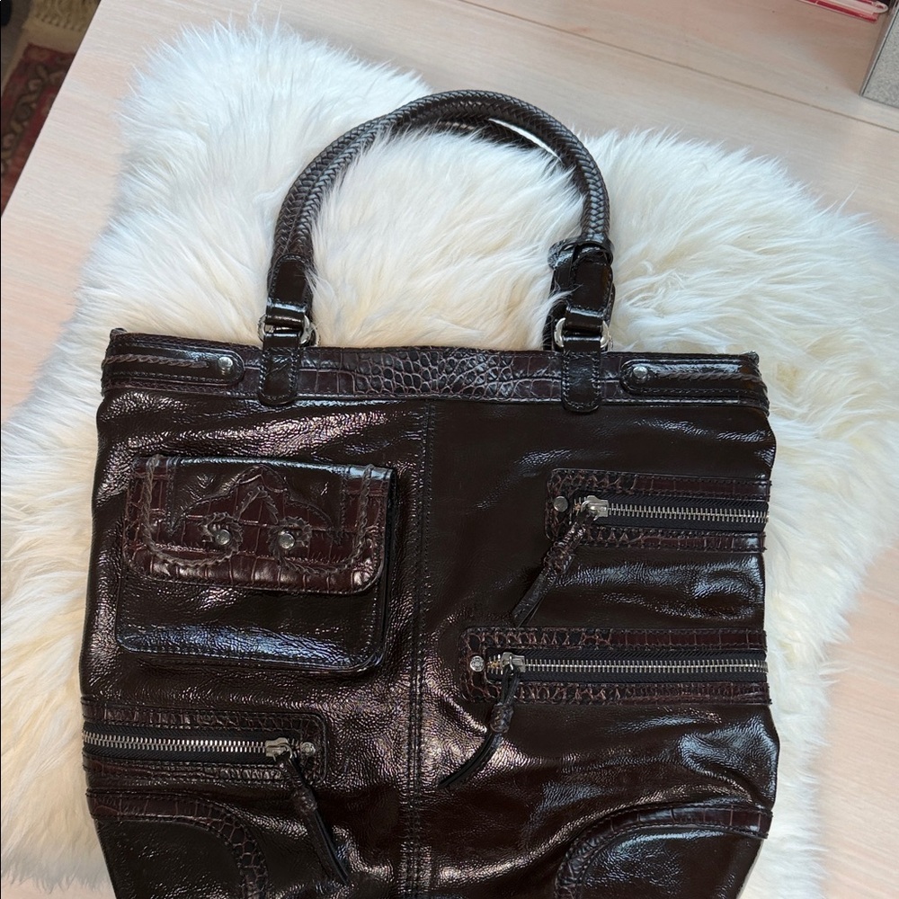 Brighton Brown Leather Bag with Front Zip Pockets